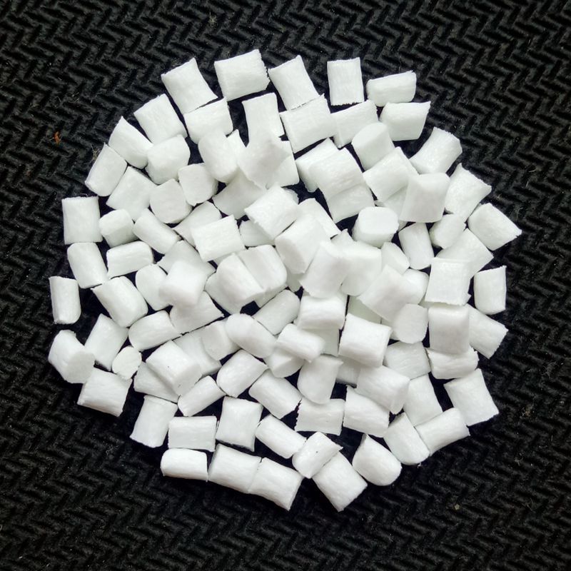 聚對苯二甲酸丁二醇酯 (PBT)