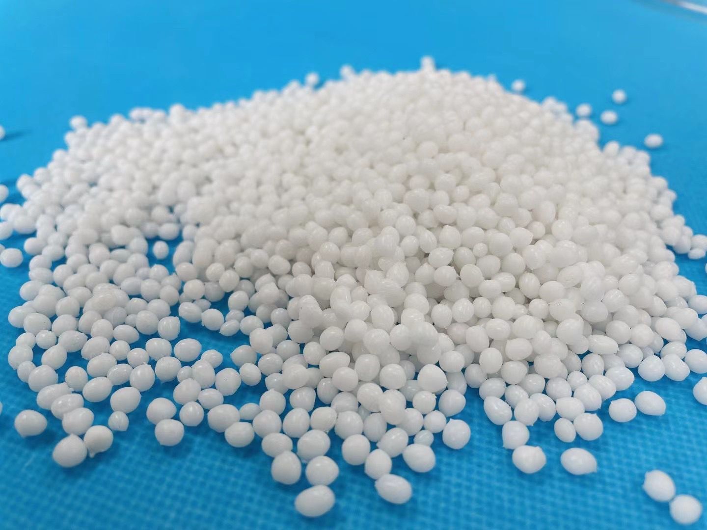 熱塑性聚酯彈性體 (TPEE)